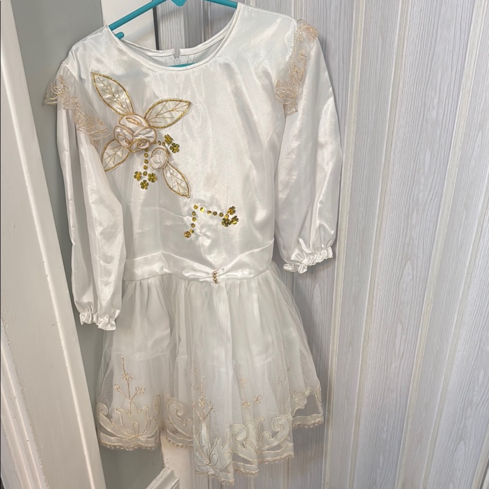 Elegant White and Gold Girls 1st Communion Dress 6x
